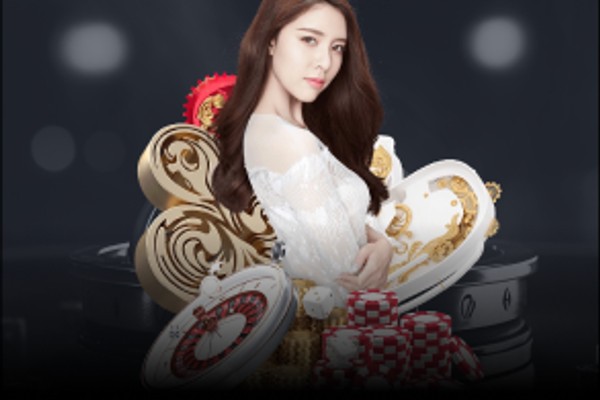 Bàn chơi Casino Trực Tuyến với người chia bài thật tại 118bet